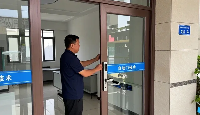 自动门系统设计让交通枢纽应用更加便捷